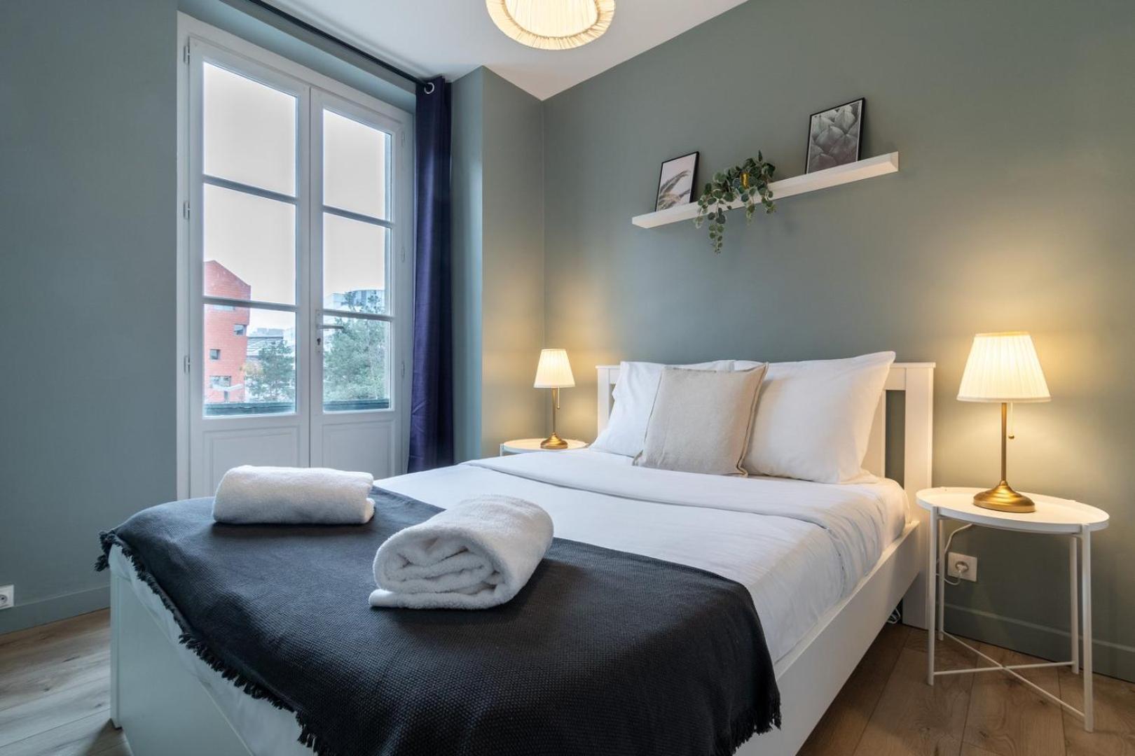 Hypercentre - 2 Pieces Confortable Appartement *